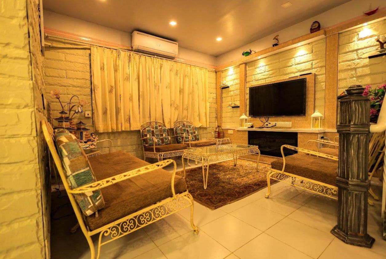 Valleycrest Villa With Swimming Pool Mahābaleshwar Esterno foto