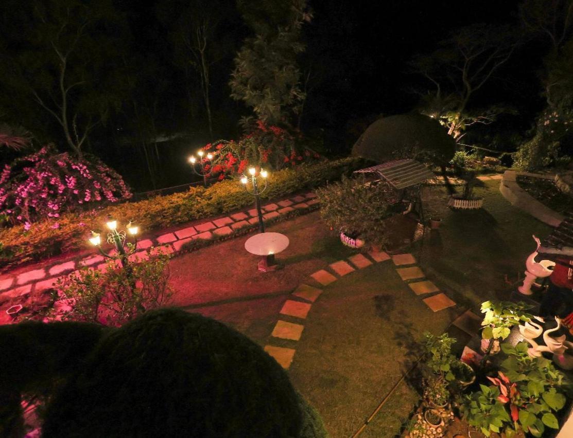 Valleycrest Villa With Swimming Pool Mahābaleshwar Esterno foto